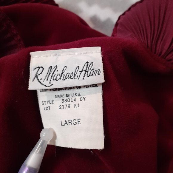 Velour ruby red maxi lounger house dress w ruffles - Picture 12 of 15